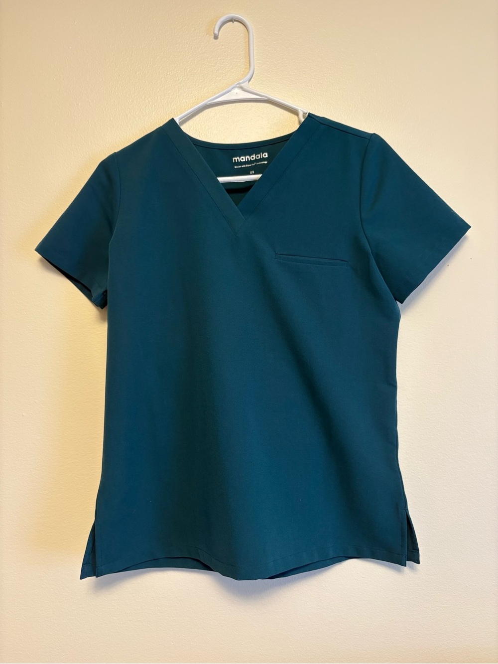 Mandala Caribbean Blue One Pocket Top